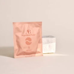 Augustinus Bader The Eye Patches Soin Anti-âge Pour Les Yeux -Dermalogica Boutique 2023 07 OMC NOUVEAUTES AUGUSTINUS carre