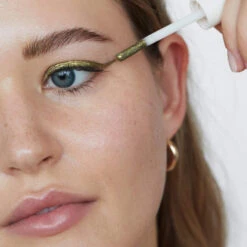 Yeux Paint Ombre à Paupières Scintillant -Dermalogica Boutique 3vfr yeux paint scarabeedor carre