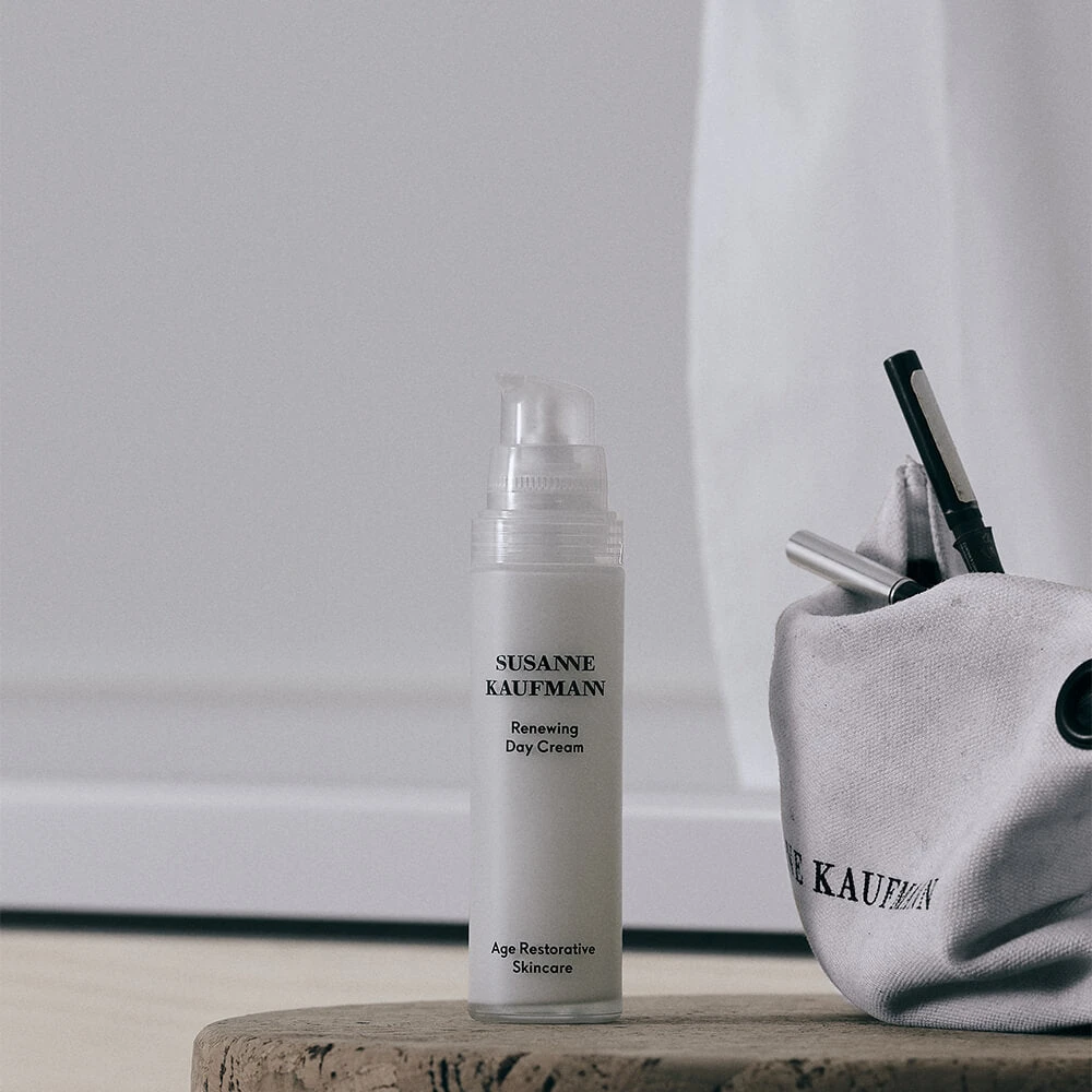 Renewing Day Cream Crème De Jour Anti-Âge 6 Renewing Day Cream Crème De Jour Anti-Âge – Image 4