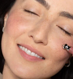 Color Haze Pigments Mats Multi-Usage -Dermalogica Boutique ILIAColorHazeMulti UsePigment BT 3